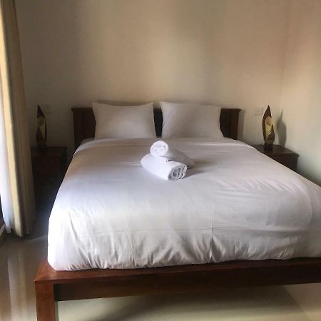 Raka & Rai Homestay Canggu (Bali) Bagian luar foto