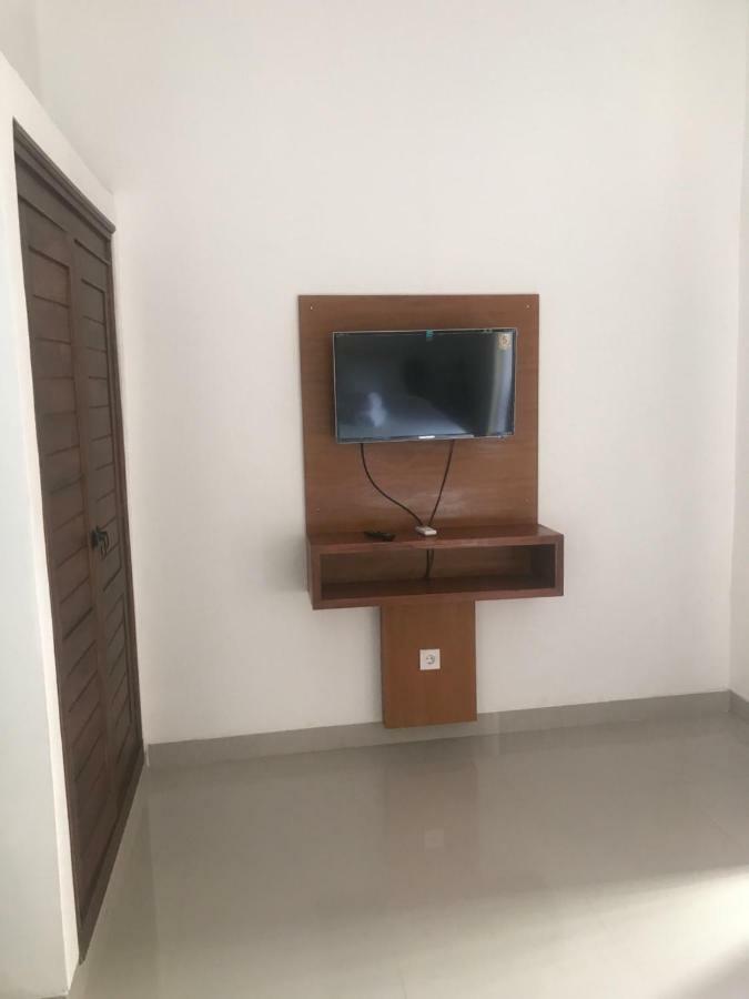 Raka & Rai Homestay Canggu (Bali) Bagian luar foto